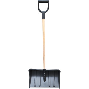 Lopata za sneg s črnim plastičnim listom in lesenim ročajem na beli podlagi.